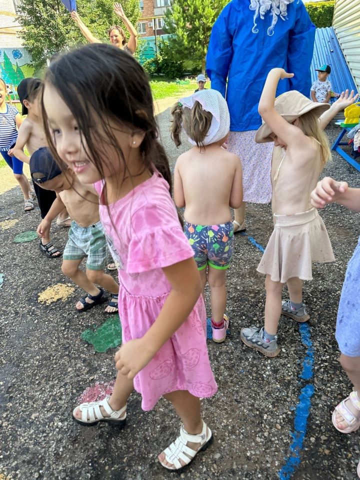 В детском саду номер 6 прошел самый долгожданный и мокрый праздник Нептуна!