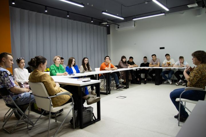 Обучение молодежных помощников руководителя аппарата Антитеррористической комиссии по программе «Вектор»