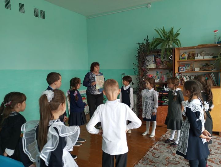 Каракашлинская сельская библиотека провела квиз «Путешествие по сказкам народов Поволжья»