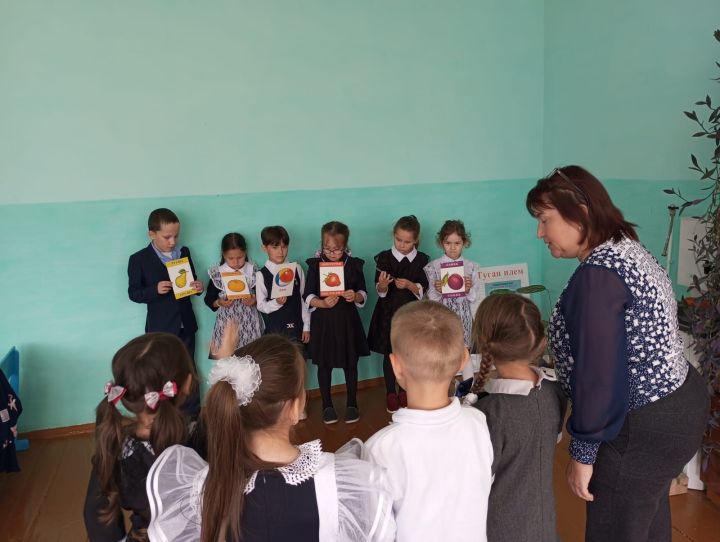 Каракашлинская сельская библиотека провела квиз «Путешествие по сказкам народов Поволжья»