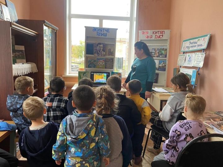 В Ташкичуйской сельской библиотеке прошёл ​ литературный час