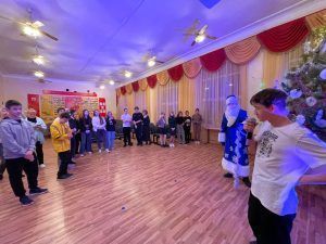 В Ютазинской школе прошла новогодняя музыкально-развлекательная программа