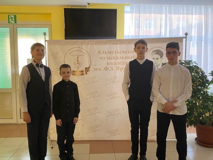 Обучающиеся народного отделения Уруссинской ДШИ стали лауреатами республиканского конкурса