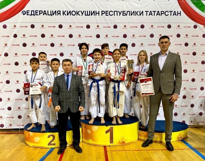 Юные каратисты СШ «Олимп» стали призерами республиканского соревнования