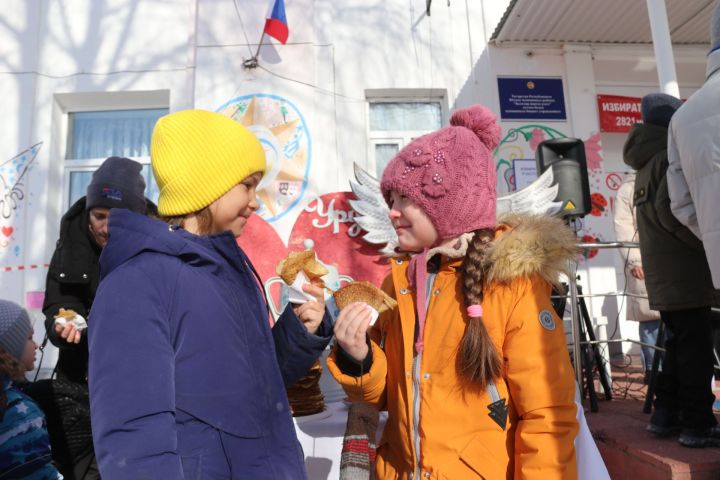 ЦДТ: выборы совпали с Масленицей