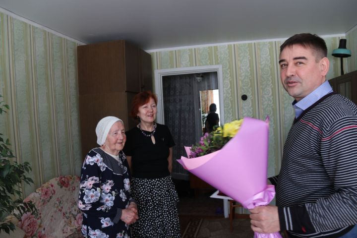 Родники Ак-Чишмы по сей день журчат в ее сердце