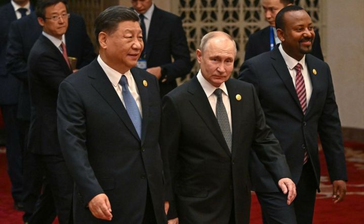 Россия ожидает визит председателя КНР на саммит БРИКС в Казани