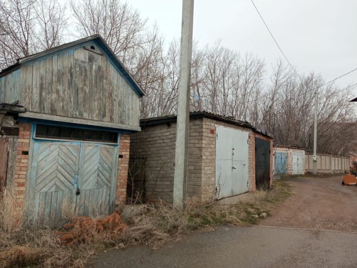 Документлар юк икән, сүтәргә!