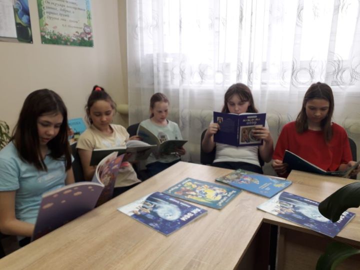 Каракашлинские школьники ознакомились с произведениями татарских писателей