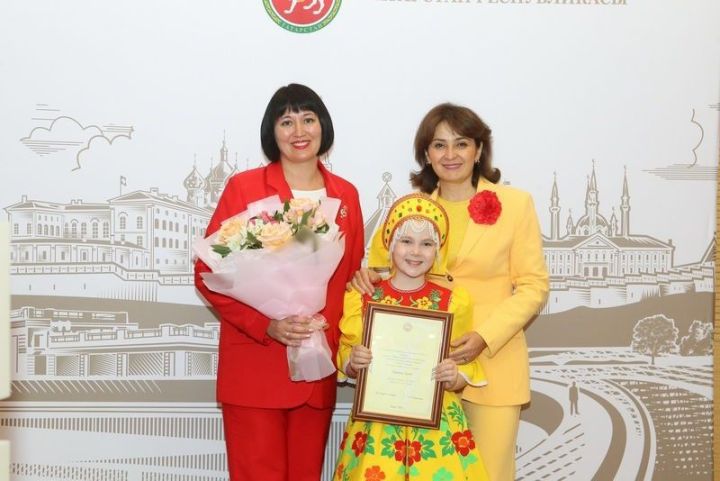 Воспитанница уруссинской ДШИ удостоена государственной стипендией Раиса РТ