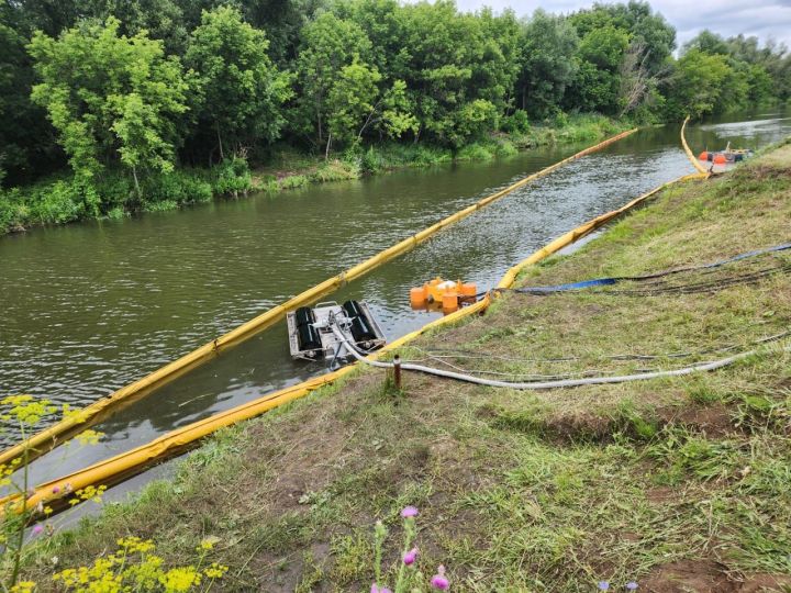 АО «Транснефть — Прикамье» провело плановое учение на подводном переходе трубопровода через реку в Татарстане