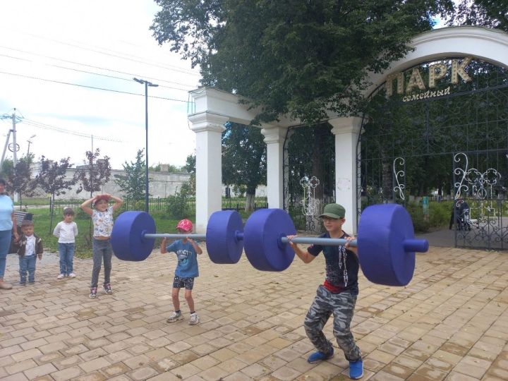 В Районном Доме культуры, прошли «Весёлые старты»