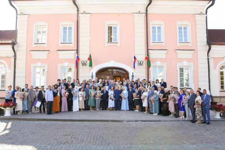 В Казани чествовали лучшие семьи