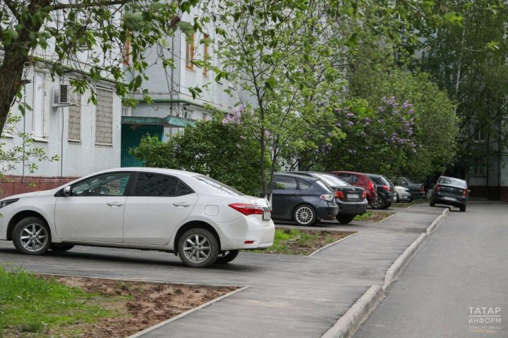 Автоэксперт Баканов рассказал, на что обратить внимание при покупке старого автомобиля с небольшим пробегом