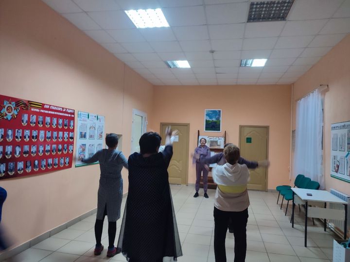 Поддержание активности: занятия гимнастикой для старшего поколения