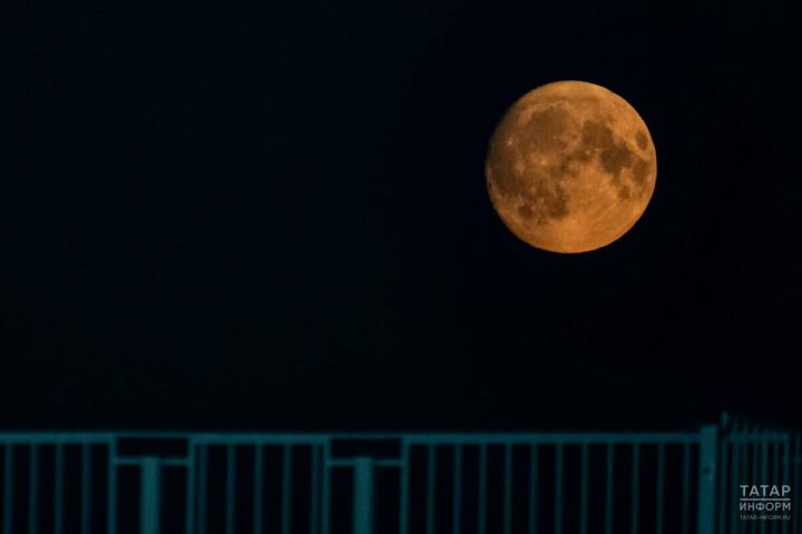 Редкое охотничье суперлуние озарит ноябрьское небо над Татарстаном