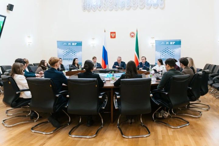 В Татарстане завершился 16-й сезон конкурса стажировок «Вверх!»