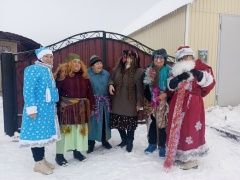 Каклы-Кульский сельский клуб подарил праздник старшему поколению