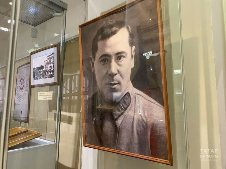 «Җәлил батырлыгын ишетеп үскән егетләр бүген илебез тынычлыгын саклый», - ди Разил Зиннәтуллин