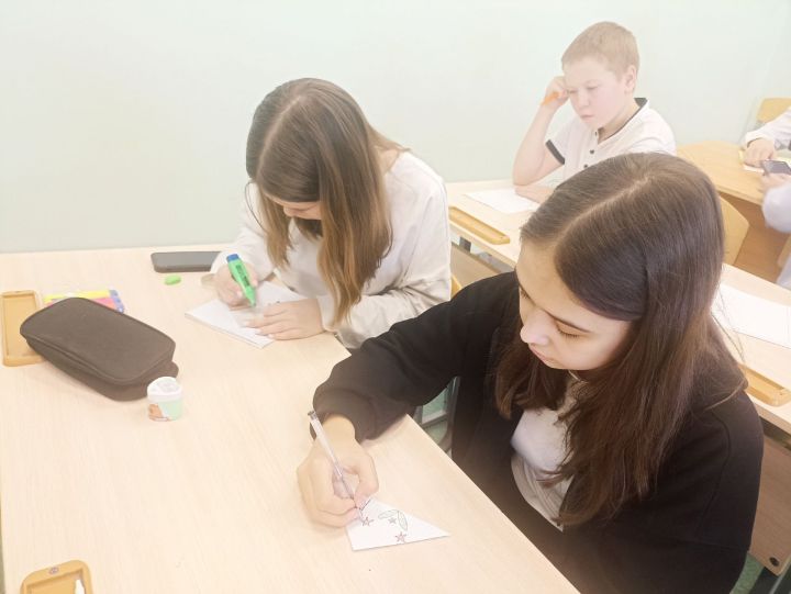 Ученики гимназии приняли участие во всероссийской инициативе «Письмо солдату»