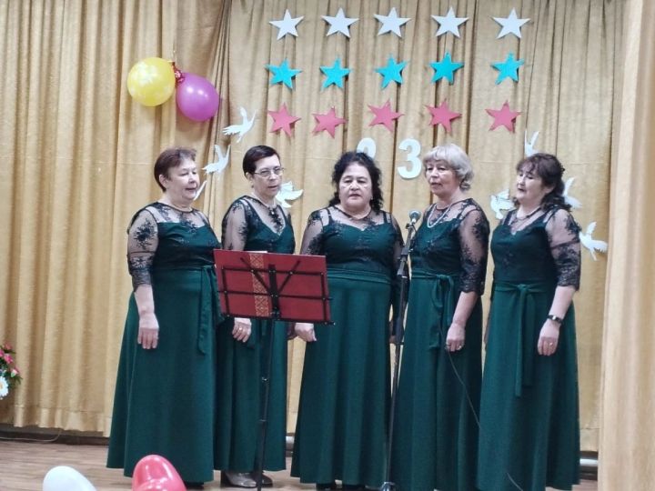 «Слава тебе, Защитник!»: В Каклы-Кульском клубе провели праздник мужества и памяти