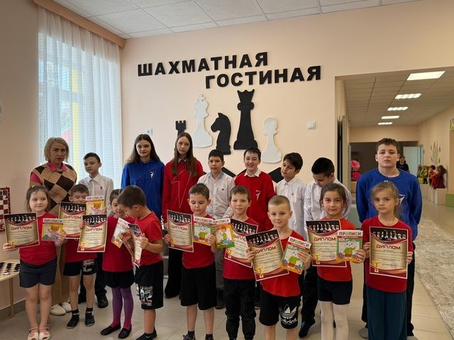 Интеллектуальный турнир по шашкам в детском саду «Дуслык»