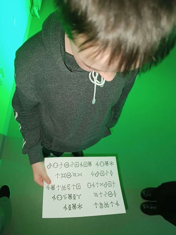 Тематическая вечеринка «Люди в черном» в клубе «Атлант»