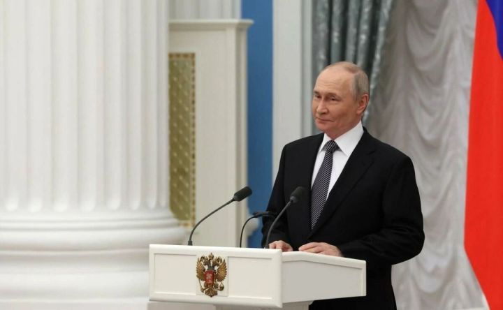 Владимир Путин поздравил мусульман России с Ураза-байрамом