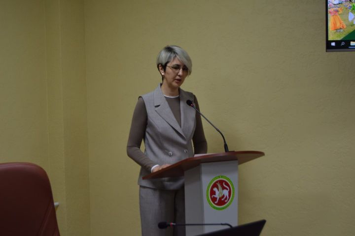 Как оградить молодежь от сомнительных онлайн-группировок?