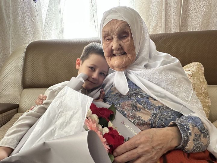Долгожительница из Ютазов  Мухтарама Хайртдинова  встретила 106-ю весну