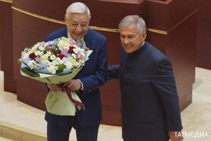 Фарид Мухаметшин: «Если Рустам Минниханов выдвинет свою кандидатуру, то мы поддержим !»