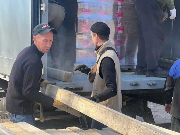 Гуманитарная помощь жителям Лисичанска из Татарстана