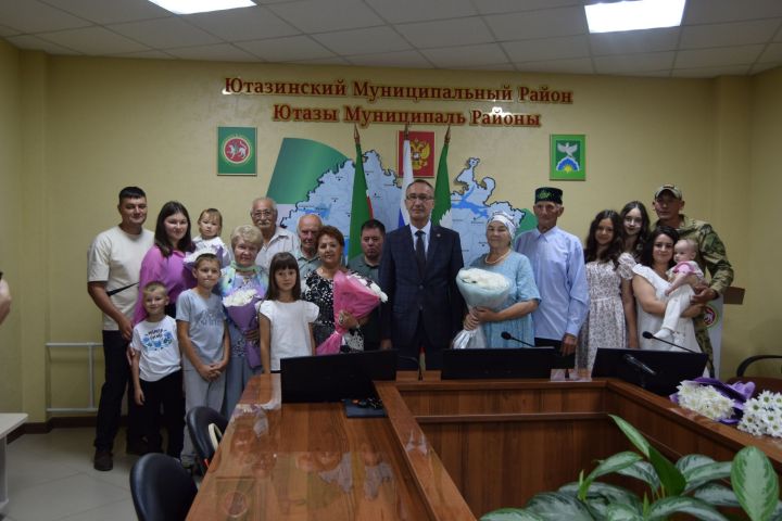 СемьЯ лучше одного «Я»