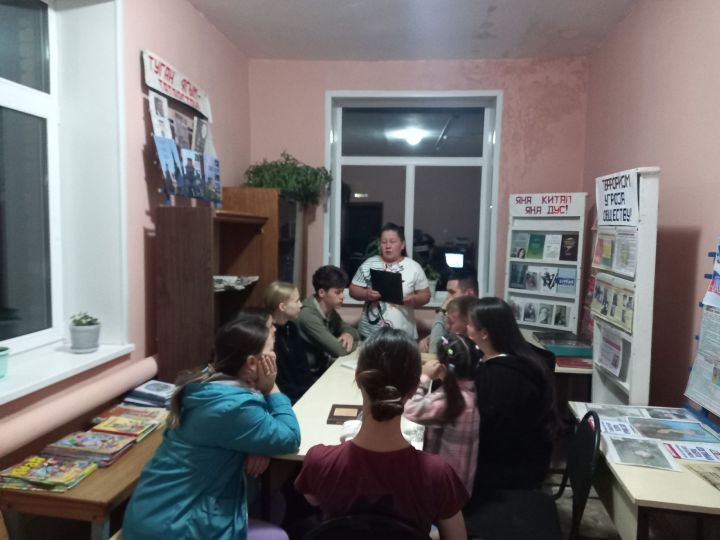 В Ташкичуйской сельской библиотеке почтили память поэтов-фронтовиков