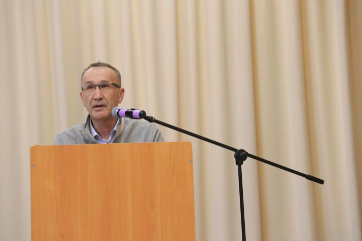 Вопросы решаются, проблемы остаются?