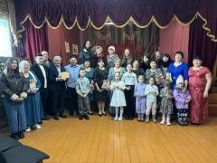 Весна в Новый Каразерик пришла с музыкой и улыбками