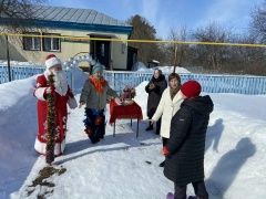 Встречаем весну вместе