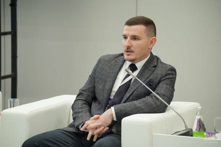 Назван средний возраст сотрудников редакций в Татарстане