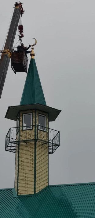 В мечети Яссы-Тугая установлен минарет