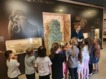 Дошколята открывают историю в музее