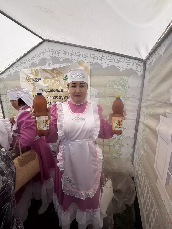 Кумыс в этот день пробовали все и мы тоже