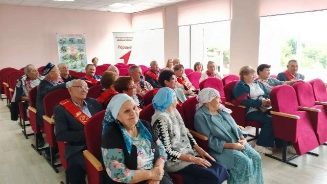 Вечер встречи в Каразерикской школе: 50 лет спустя