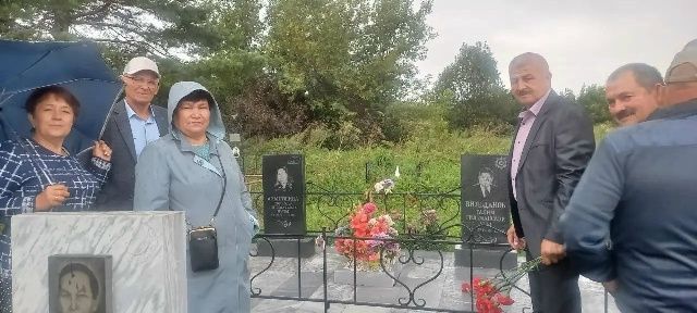 Вечер встречи в Каразерикской школе: 50 лет спустя
