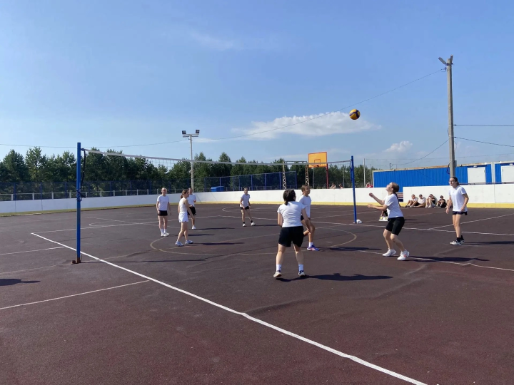 Праздник спорта на стадионе «Энергия»: День физкультурника в деле!