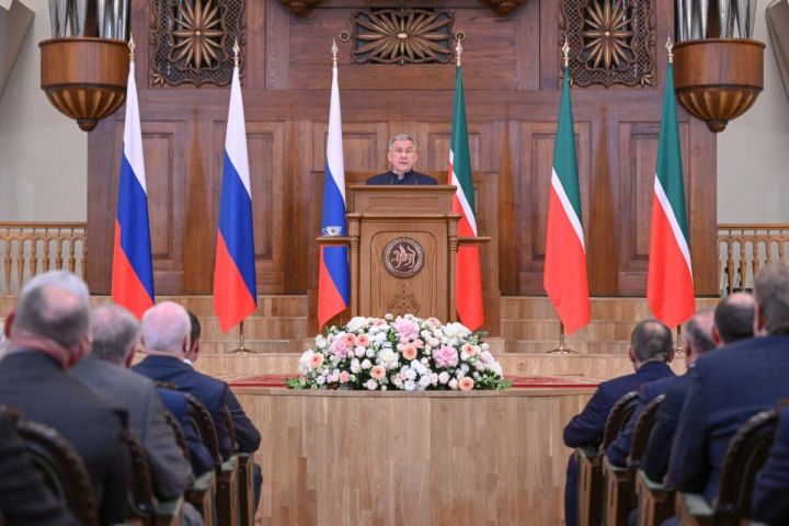 Минниханов выступит с посланием к Госсовету РТ: прямая трансляция 28 сентября